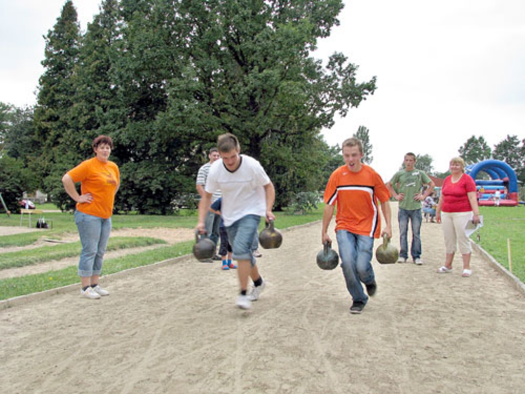Sportiskās tradīcijas sasniedz velna duci
