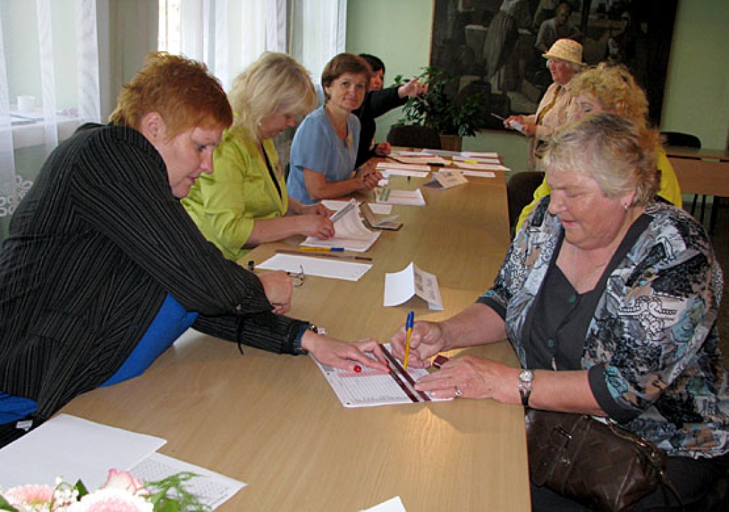 Vēlētāji nesteidz pildīt savu pilsoņa pienākumu