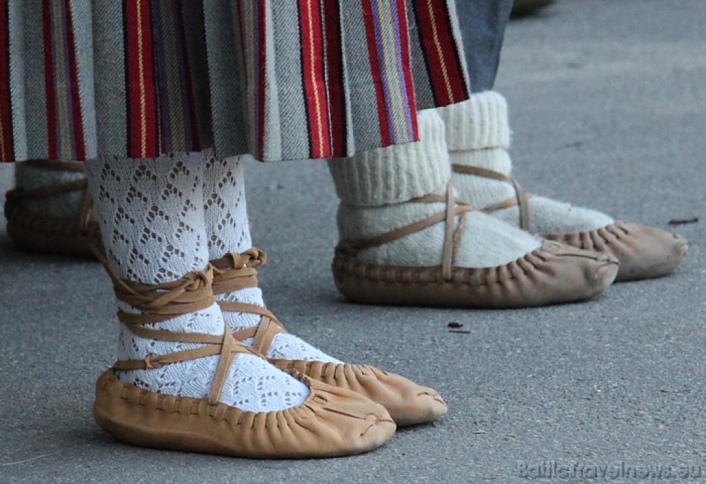 Bauskas pilskalna estrādē atrādīs svētku dejas