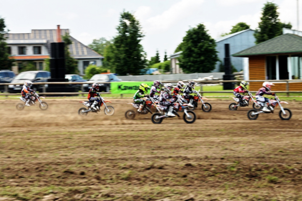 Vecumnieku novada motokrosa duelis