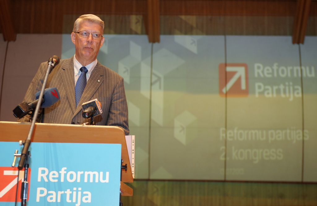 Reformu partijas kongresā gan kritizē citas partijas, gan pievēršas paškritikai
