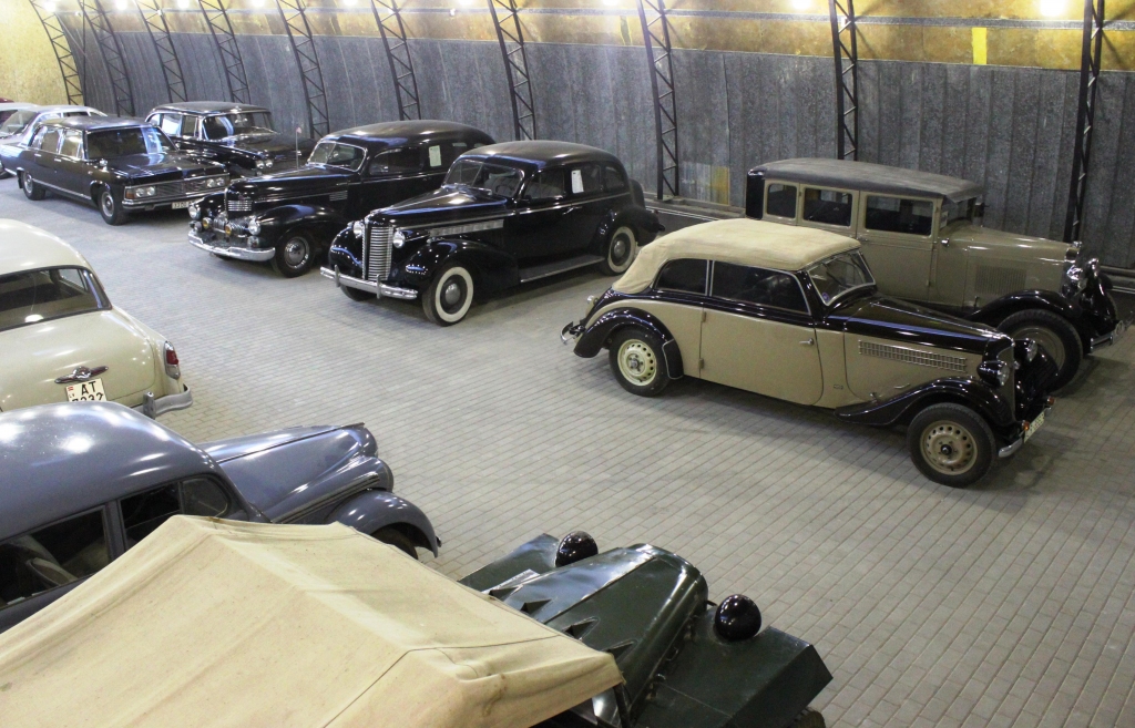 Bauskas un Rundāles novadā iebrauks retro automobiļi