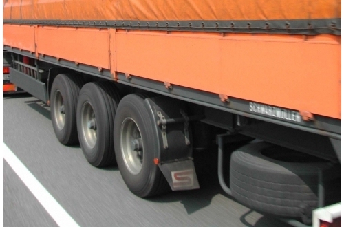 Autopārvadātāji prasa atlikt autoceļu lietošanas nodevas ieviešanu