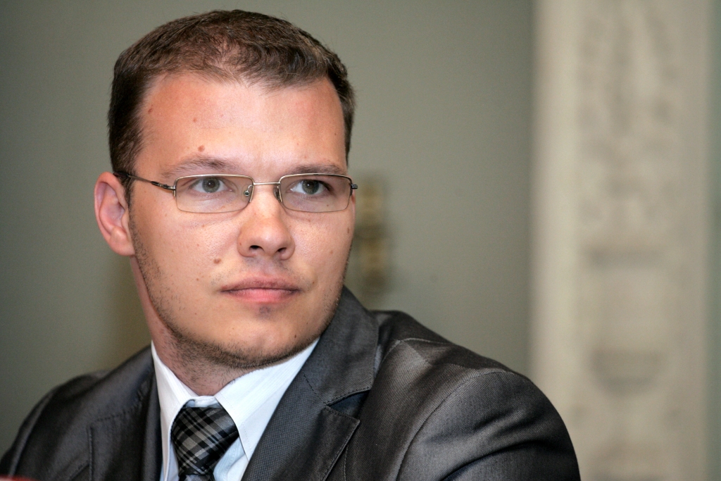 Dzintars: Prioritātes nav ultimāts