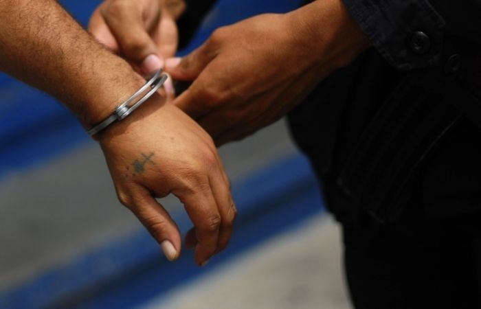 Rundālē policija operatīvi aiztur dīzeļdegvielas zagli