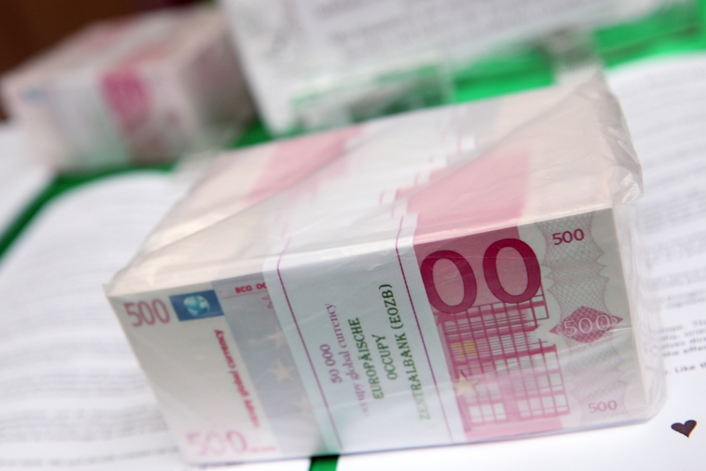 Uzņēmumu aizdevumi amatpersonām un darbiniekiem var izgaist