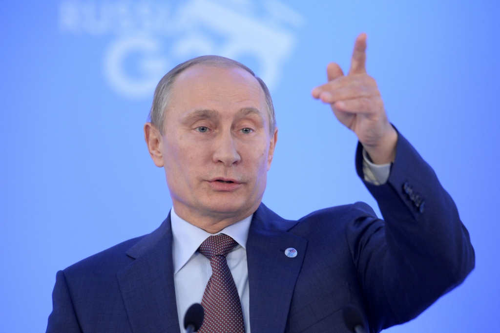 papildināta (11:42) - Putins: ASV uzbrukums Sīrijai apdraudētu ANO