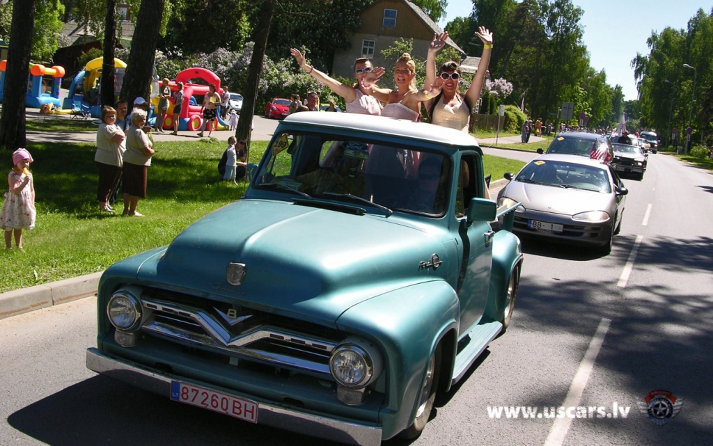 Bauskā sestdien varēs apskatīt Amerikas auto