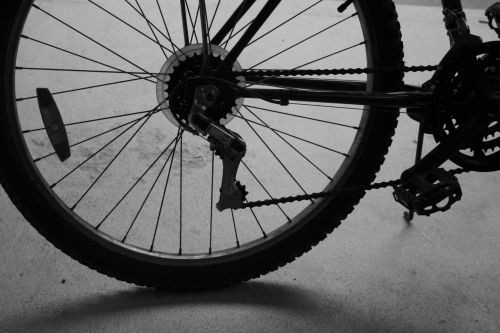 Aiztur alkohola apreibinātus velosipēdistus