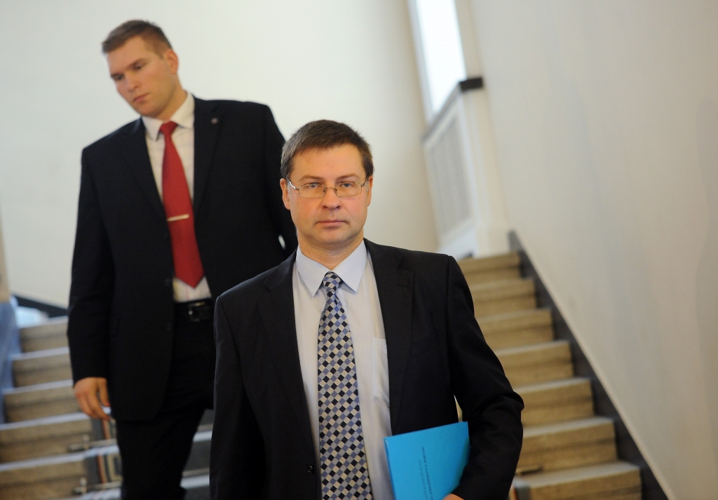 papildināts (18:57) - Premjers saņēmis rakstisku NA prasību atsaukt Bordānu; par tālāko rīcību vēl lems