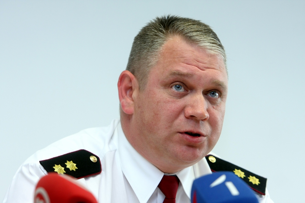 VUGD priekšnieks: Glābšanas darbi varētu turpināties vēl vismaz diennakti