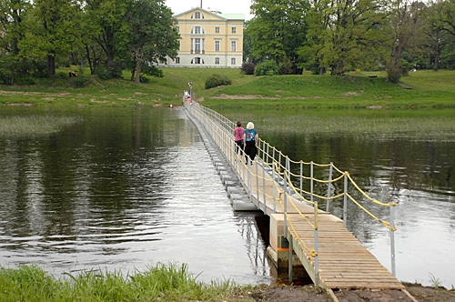 Izņems tiltiņu pār Lielupi