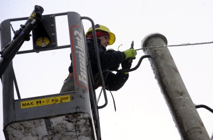Elektrolīniju bojājumi šorīt konstatēti arī Bauskas apkārtnē