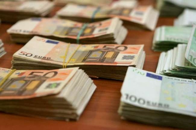 Latvijas Banka: Visa nepieciešamā eiro nauda ir nogādāta Latvijā