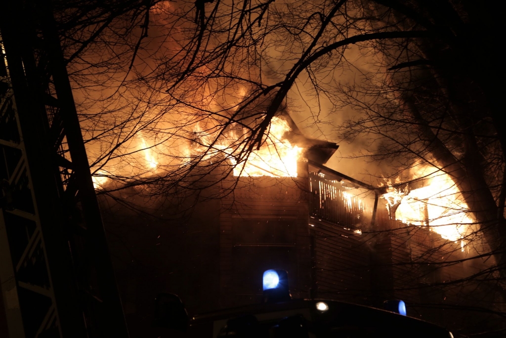 Foto: Āgenskalna koka arhitektūras pērle pēc ugunsgrēka