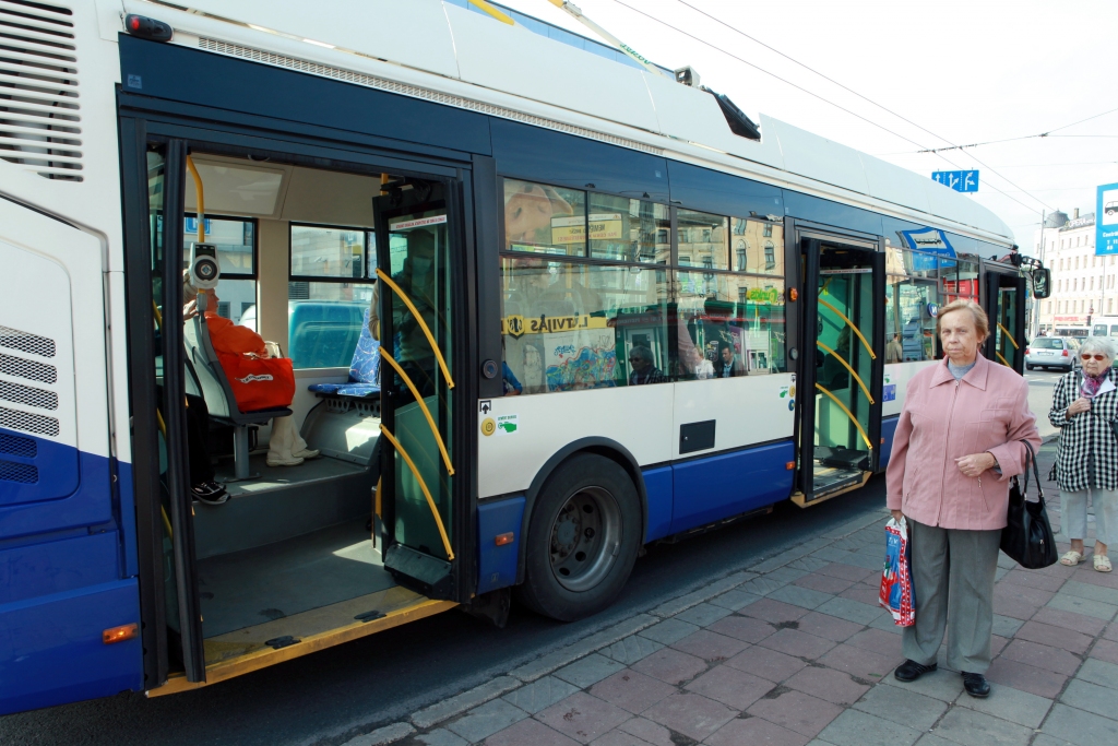 Valsts kontrole veiks revīziju Rīgas satiksmē; skaidros brauciena pašizmaksu