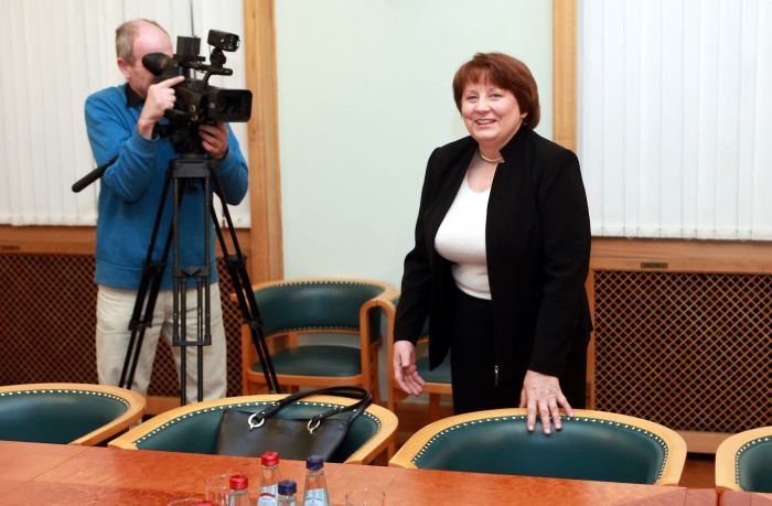 Saeima apstiprina jauno Straujumas valdību