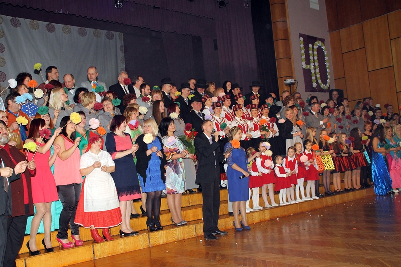 Īslīces kultūras namam nosvinēta 40 gadu jubileja