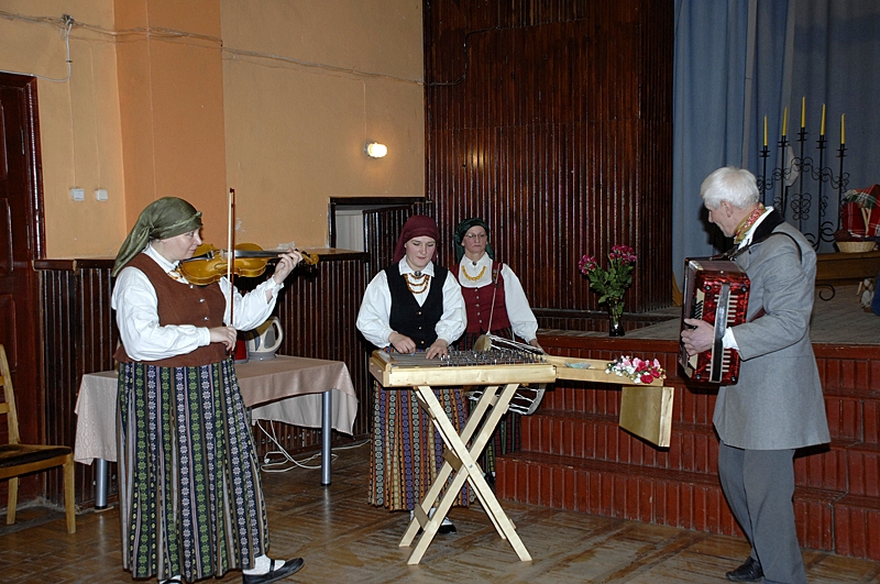 FOTO: Folkloras kopas «Svitene» 15 gadu jubileja
