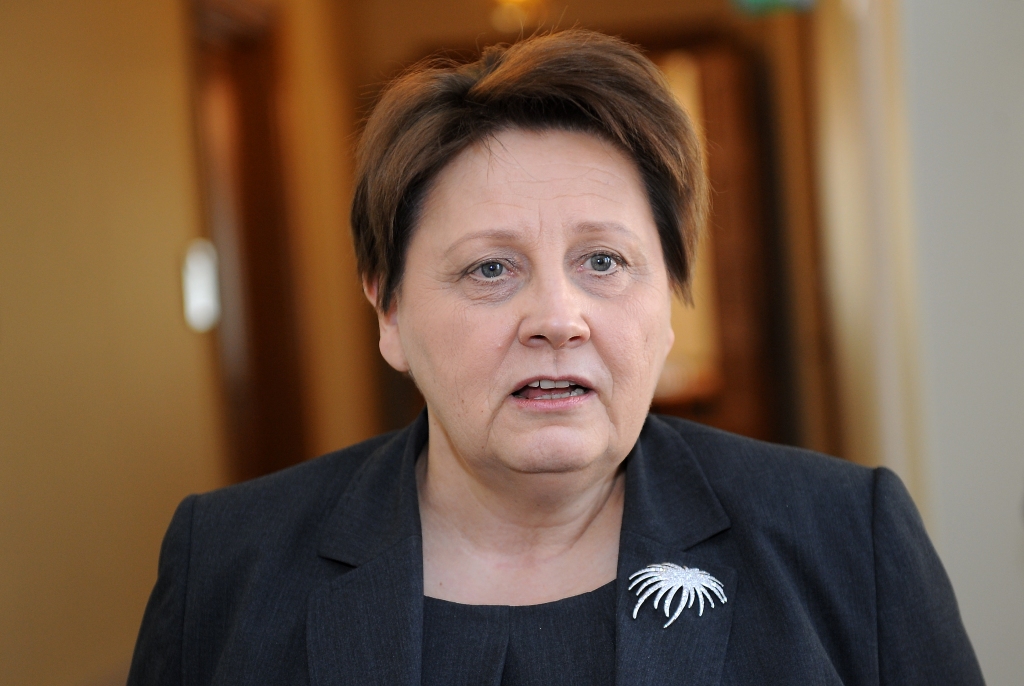 Straujuma par Cilinski: Atbildīgam ministram valdības lēmums ir jāpilda