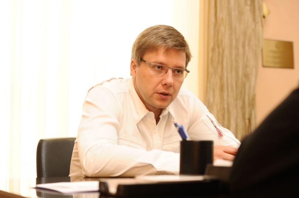 Ušakovs uzskaita mīnusus sankcijām pret Krieviju