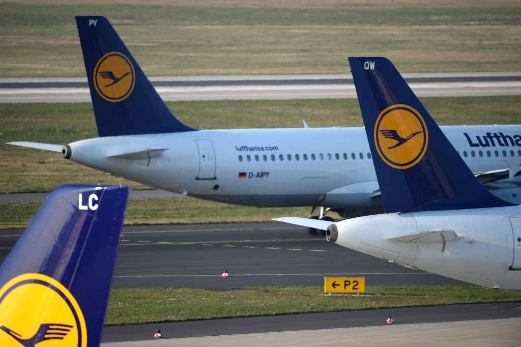 Streika dēļ Lufthansa ceturtdien atceļ 600 lidojumus, arī starp Rīgu un Frankfurti