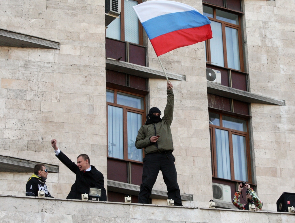 Medijs: Doņecka lūgusi Putinam ievest karaspēku