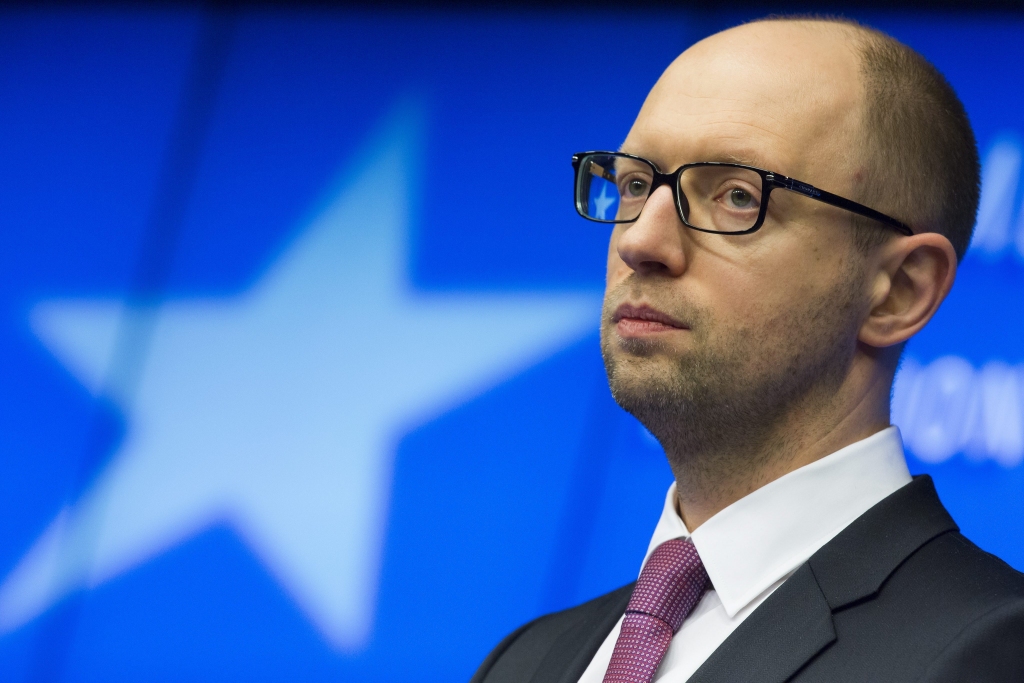 Jaceņuks: Krievija cenšas Ukrainu saraut gabalos
