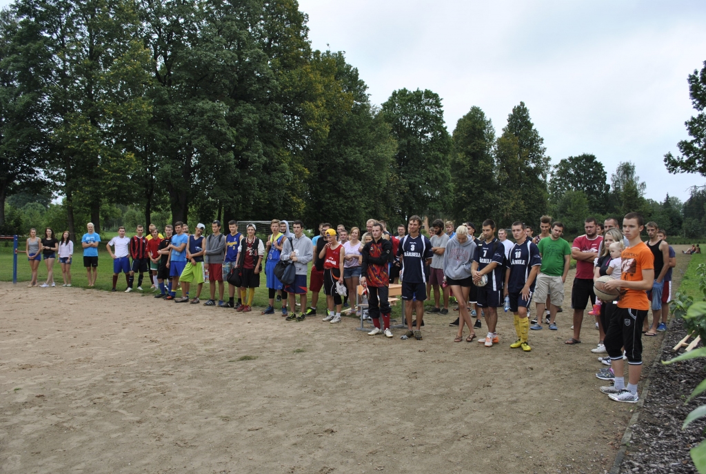 FOTO: Sporta spēles Stelpē