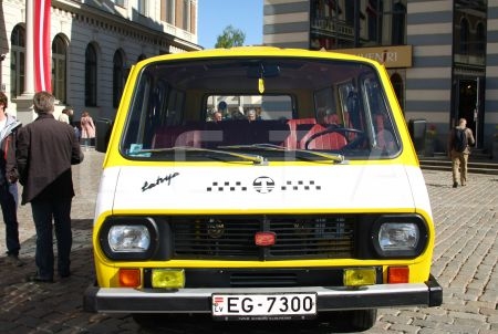Bauskā un Vecumniekos sniegs ieskatu Latvijas autobūves vēsturē