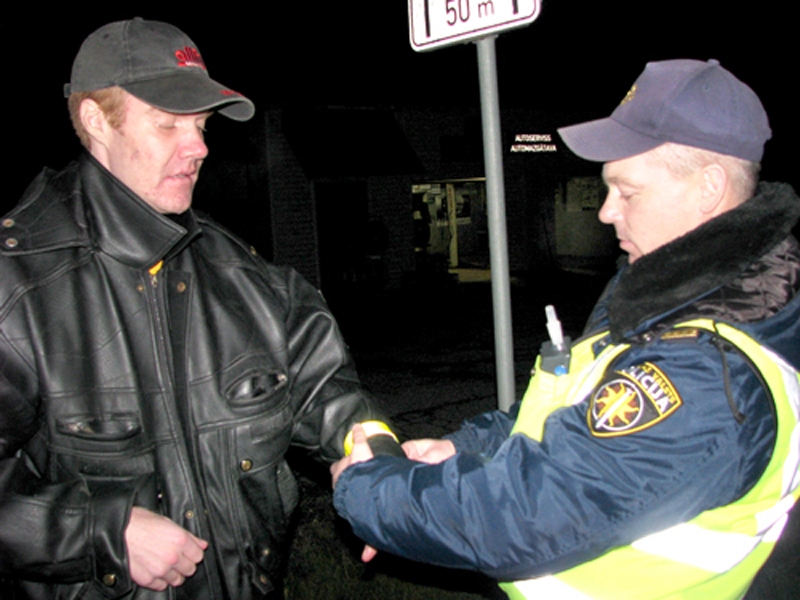 Dalīs atstarojošās vestes
