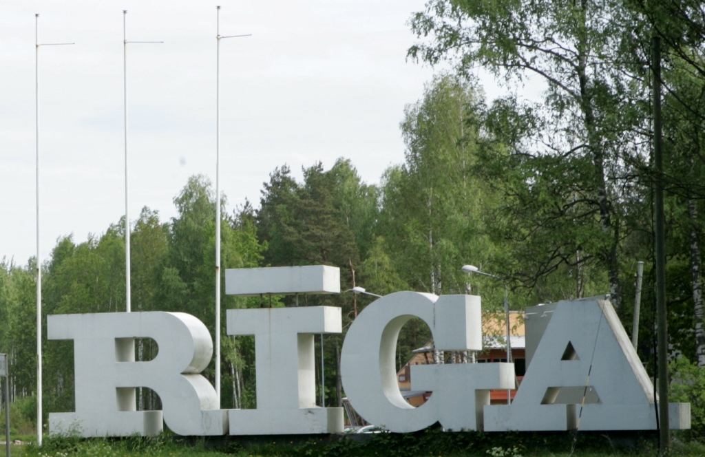 Rīgas robežzīmes atgūst garumzīmes