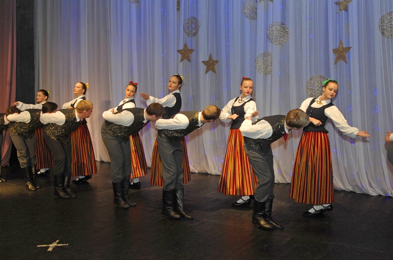 Latvijas dejotāju konkursā «Mēmelīte» kļūst par laureāti