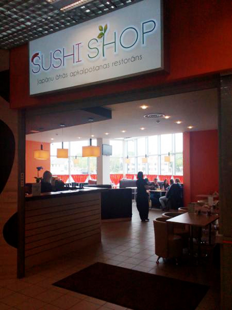 Slēdz kafejnīcu «Sushi Shop»