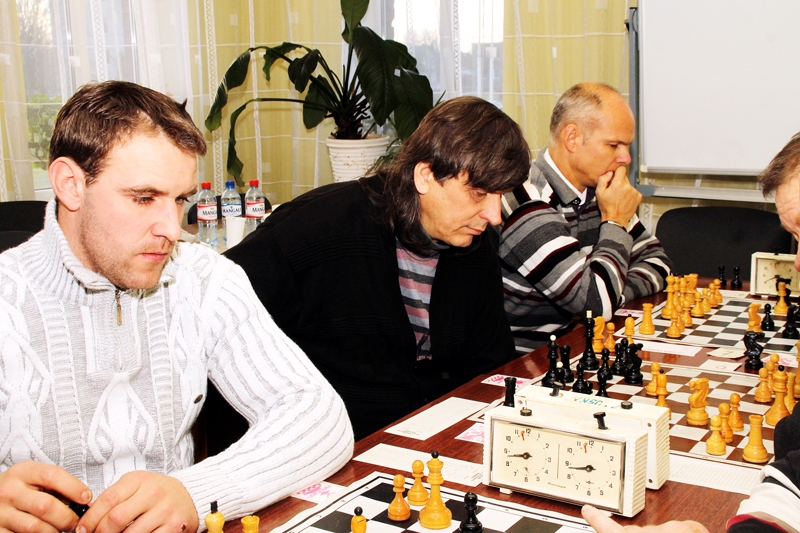 Stelpietis uzvar šaha turnīrā