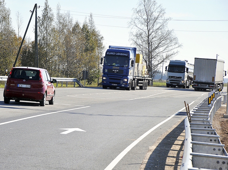 Vislielākā kravas transporta intensitāte ir uz Bauskas un Tallinas šosejas