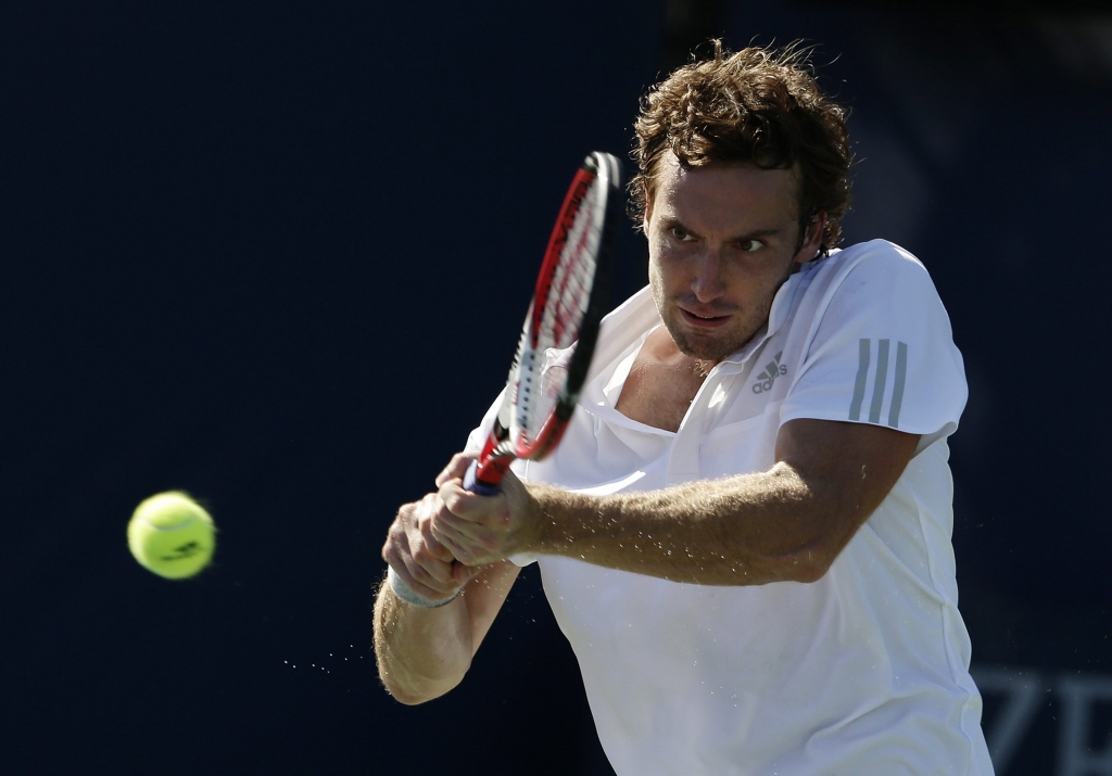 Australian Open: Gulbis smagā piecu setu cīņā piekāpjas 18 gadus vecam mājiniekam