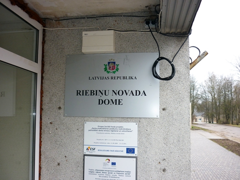 Aptauja: Ar savas pašvaldības darbu apmierināti 55% iedzīvotāju