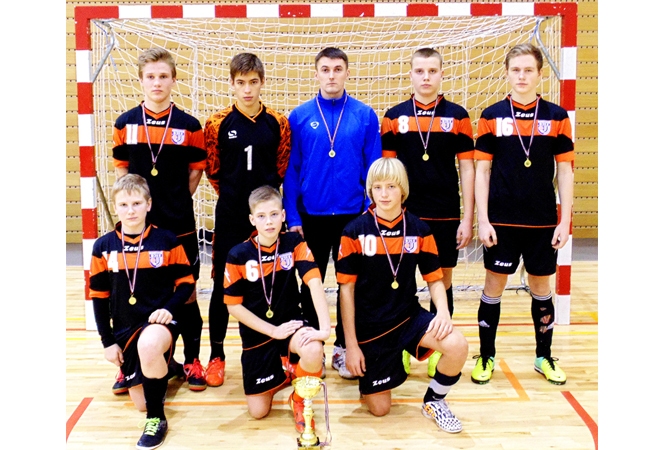 Bauskas futbolisti uzvar Zemgalē