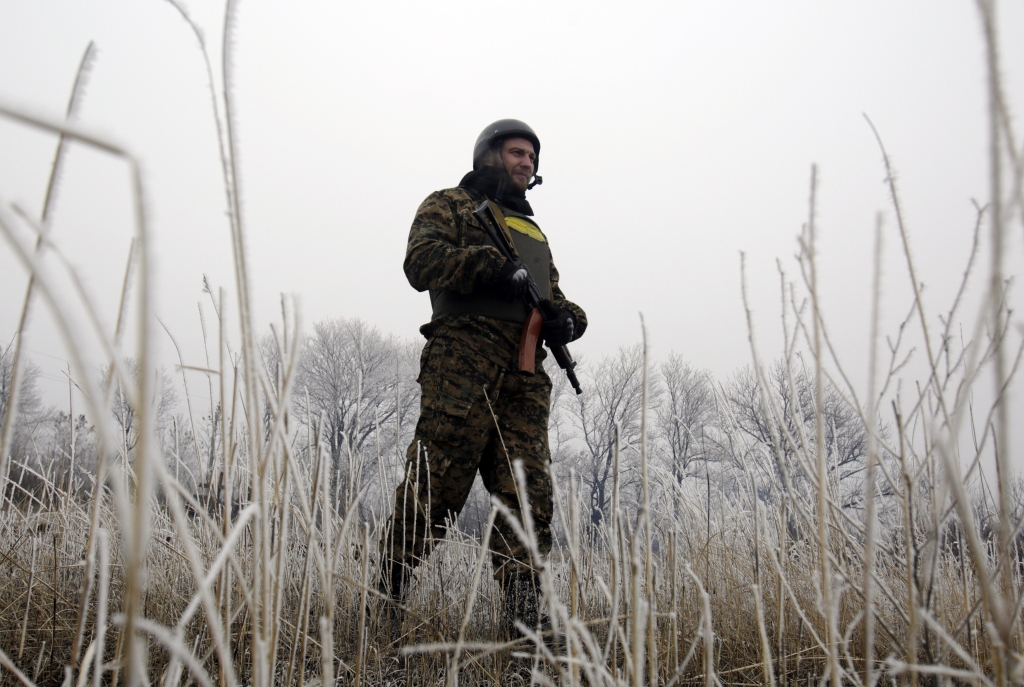 papildināts (12:07) - FOTO: Ukrainas austrumos svētdien iestājies trausls pamiers
