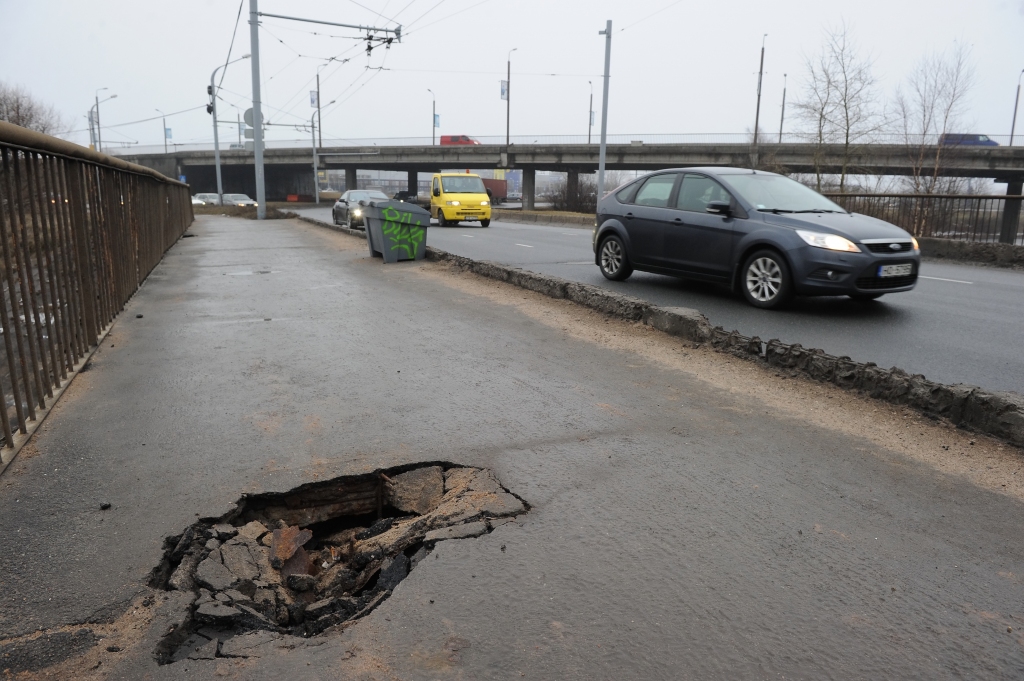 Satiksmes infrastruktūras sakārtošana – pa solim vien