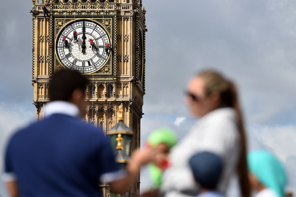 Investors: Cenu rekordi arī britu akcijām