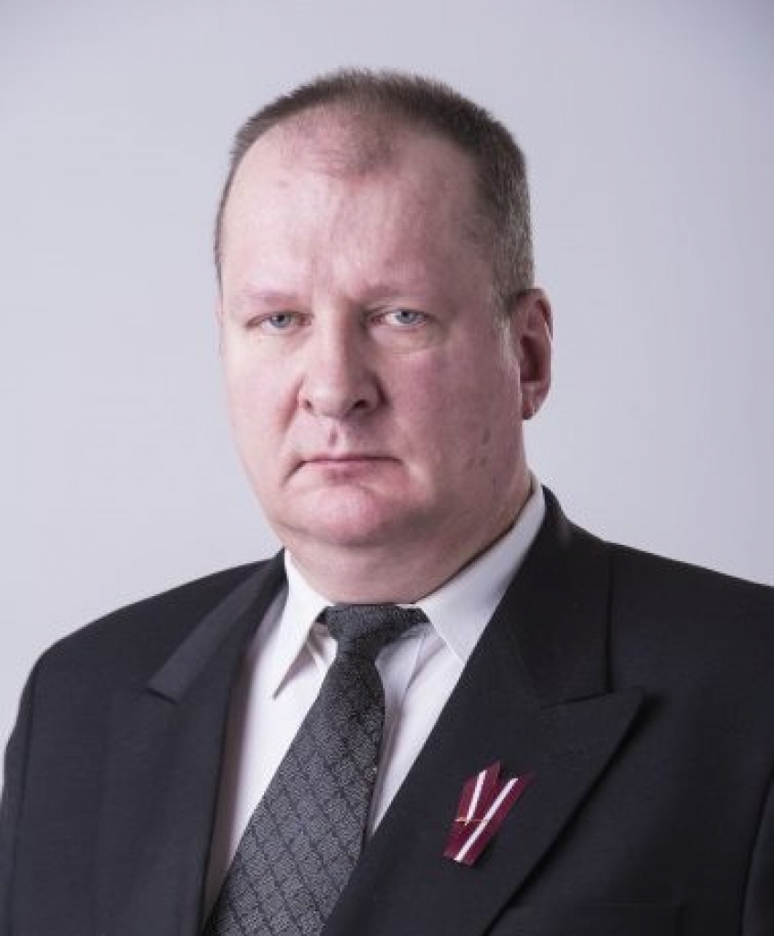 papildināts (16:28) - Deputātu rokāde: Vilks atpakaļ uz RD, Jansons viņa vietā uz Saeimu