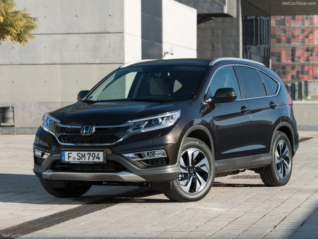 Honda CR-V: Deviņvīru maģiskais spēks