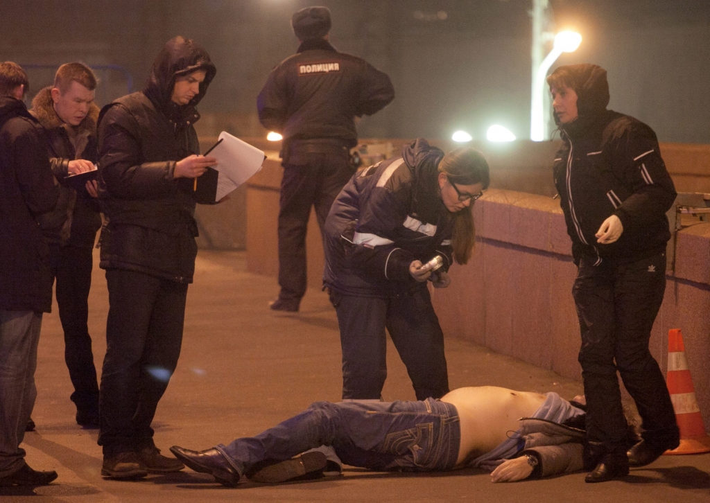 Maskavas centrā nošauts opozīcijas politiķis Boriss Ņemcovs