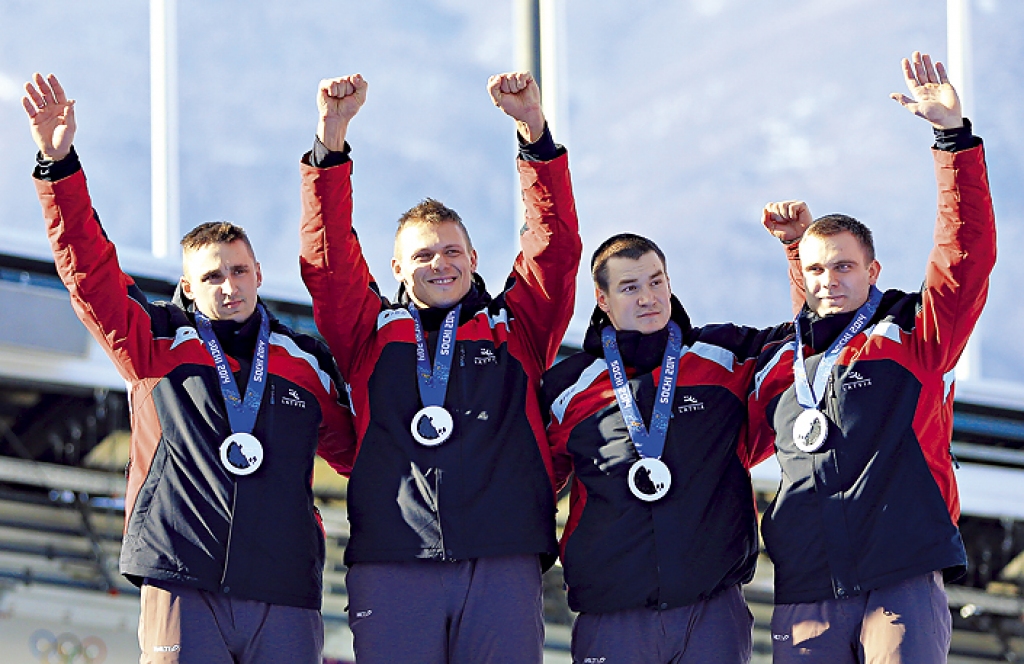 Latvieši kļuvuši par bobsleja elites līderiem