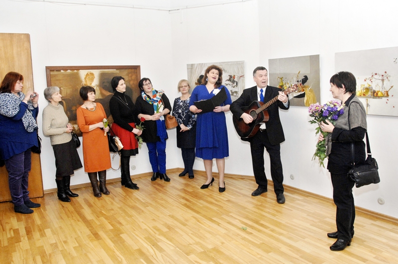Iecavniece atklāj personālizstādi Bauskā