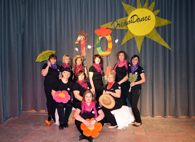 Līnijdeju kolektīva «Dream Dance» jubilejā pulcējas 12 grupas