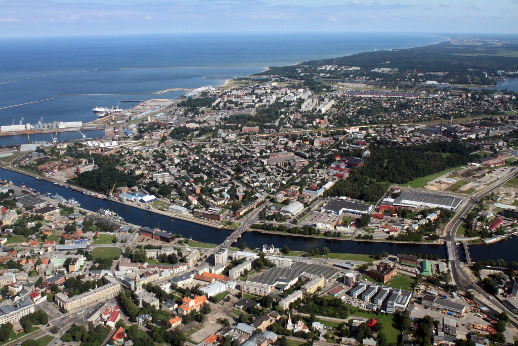 Bizness reģionos - Liepāja: Ierobežota starp ezeru un jūru