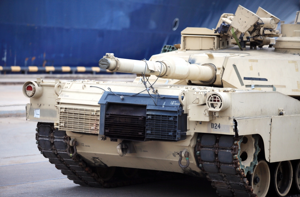 FOTO: Latvijas drošību sargās seši ASV tanki